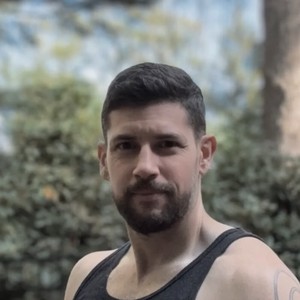 Aaron Steven White